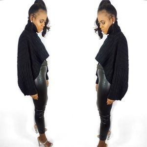 Turtle neck oversized crop sweater